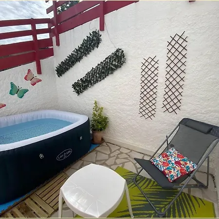 T1 Bis A Bidart, 2 Pers, 900m Plage, Terrasse Et Spa, Quartier Calme - Fr-1-495-137 Appartement *